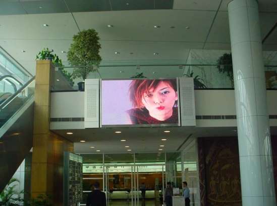 High Quality China HD P5 LED Display Screen Hot Sales Product